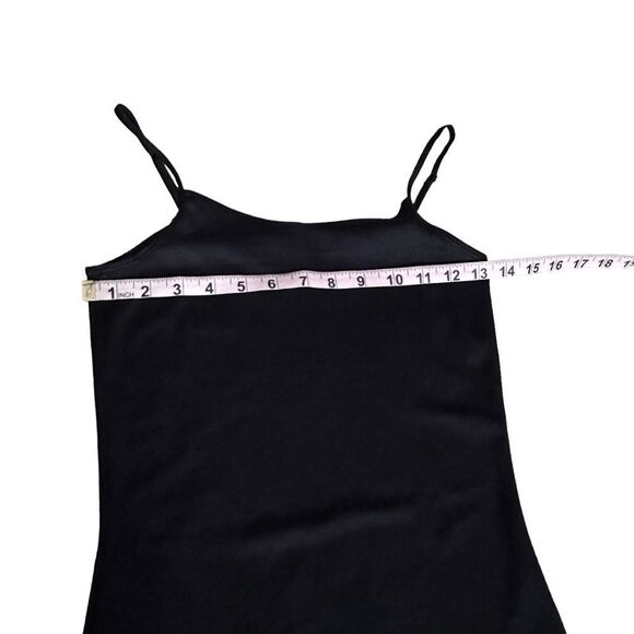 Vanity Fair Women M Black Everyday Layers Sleek and Smooth Full Slip Seamless - Picture 5 of 6